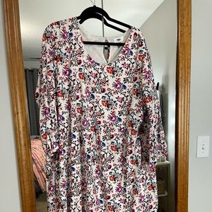 Floral dress with long sleeves